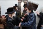 שמחת הבר מצוה פון א אור אייניקל הרה"ק רבי יעקב מאיר שעכטער שליט"א.