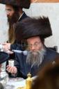א שיינע שבע ברכות איז פארגעקומען  אין חצה"ק סטראפקוב ויי עס האט זיך באטייליגט כ"ק אדמו'ר מפינסק קארלין שליט'א.
