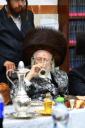 א שיינע שבע ברכות איז פארגעקומען  אין חצה"ק סטראפקוב ויי עס האט זיך באטייליגט כ"ק אדמו'ר מפינסק קארלין שליט'א.