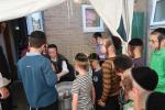 בילדער פונעם חסידישן קעמפ און קענטערבערי ענגלאנד בנשיאות כ"ק גאב"ד ביקאווסקא שליט"א פון לאנדאן