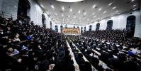  די צענטראלע יארצייט טיש און סיום הש"ס אינעם גרויסן היכל אלטר יחזקאל בבנין ביהמ"ד בנין אליהו סאטמאר אין קרית יואל.