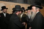 כ"ק האדמו"ר מדאראג שליט"א ביים באזוכן די חסידים אין עמנואל