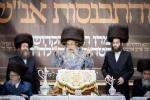 סעודת הילולא מוצאי שבת ראה כ"ו אב אין ביהמ"ד סאטמאר מאנסי בראשות כ"ק גאב"ד סאטמאר מאנסי שליט"א
