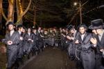 כ"ק אדמו"ר מבאבוב שליט"א ביים וויילן צווישן די בחורים אין  מחנה מתיבתא עץ חיים דעם שבת קודש פרשת ראה.