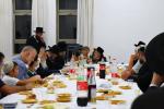 יארצייט טיש פון כ"ק אדמו"ר מסאדיגורא זצ"ל ביי כ"ק אדמו"ר מקאפיטשניץ שליט"א.