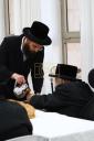 יארצייט טיש פון כ"ק אדמו"ר מסאדיגורא זצ"ל ביי כ"ק אדמו"ר מקאפיטשניץ שליט"א.