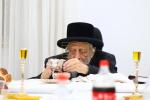 יארצייט טיש פון כ"ק אדמו"ר מסאדיגורא זצ"ל ביי כ"ק אדמו"ר מקאפיטשניץ שליט"א.