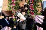 חגיגת הכנסת ספר תורה אריינגעגעבן צום ביהמ"ד הגדול אין קרית יואל דורך הרה"ח ר' אברהם מאיר יעקב פאלאטשעק הי"ו מיט די בהשתתפות כ"ק אדמו"ר מסאטמאר שליט"א.