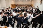 א הערליכע מעמד פארגעקומען אין מאסקאווע לרגל די סיום פונעם שנת הלימודים אין ישיבה לצעירים,