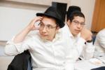 א הערליכע מעמד פארגעקומען אין מאסקאווע לרגל די סיום פונעם שנת הלימודים אין ישיבה לצעירים,