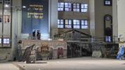 Main image for העפטיגע צוגרייטונגען צום שמחת נשואי נכד כ"ק אדמו"ר מוויזניץ שליט"א אין קרית וויזניץ.