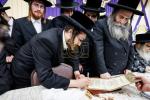 פולע בילדער גאלעריע פון די באזוך אין די סאטמארער אינגעל קעמפ און מעמד הנחת אבן הפינה פארן בנין שפע יואל דורך כ"ק אדמו"ר מסאטמאר שליט"א.