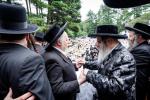 פולע בילדער גאלעריע פון די באזוך אין די סאטמארער אינגעל קעמפ און מעמד הנחת אבן הפינה פארן בנין שפע יואל דורך כ"ק אדמו"ר מסאטמאר שליט"א.