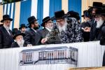 פולע בילדער גאלעריע פון די באזוך אין די סאטמארער אינגעל קעמפ און מעמד הנחת אבן הפינה פארן בנין שפע יואל דורך כ"ק אדמו"ר מסאטמאר שליט"א.