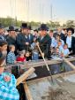 מעמד הנחת אבן הפינה פארן נייעם בית המדרש 'כלל חסידי' אין שכונת רמות א' אין ירושלים.