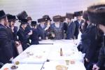 בילדער גאלעריע פון כ"ק מרן אדמו"ר משאץ ויזניץ שליט"א  ביים מאכן קידוש לבנה און הבדלה.