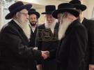 כ"ק אדמו"ר מצאנז קלויזענבורג שליט"א אויף א קורצע באזוך אין ארה"ק.