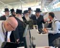 כ"ק אדמו"ר מצאנז קלויזענבורג שליט"א אויף א קורצע באזוך אין ארה"ק.