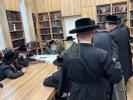 כ"ק אדמו"ר מוויען שליט"א באזוכט  בבית כ"ק גאב"ד וואודרידזש שליט"א.