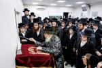 שלחן הטהור פון כ"ק אדמו"ר מסאטמאר שליט"א לרגל יומדה"ק פון זקינו מרן הגה"ק בעל ייטב לב זי"ע פארגאנגענעם מיטוואך ו' אלול אין מאנסי