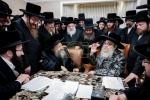 ביקור כבוד: כ"ק אדמו"ר מבאבוב-45 שליט"א אויף א באזוך ביי כ"ק אדמו"ר מסאטמאר שליט"א.