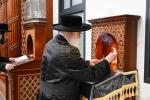 בילדער גאלעריע פון קבלת קהל ביי כ"ק אדמו"ר מצאנז שליט"א איבער גאנץ ארץ ישראל לרגל די ימי הרחמים והרצון.
