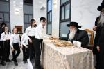 בילדער גאלעריע פון קבלת קהל ביי כ"ק אדמו"ר מצאנז שליט"א איבער גאנץ ארץ ישראל לרגל די ימי הרחמים והרצון.