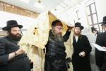 שמחת הברית בחצר קודש ביאלא בית שמש.