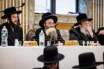 מעמד בחינה פומבי ווי תלמידי ישיבה סניף דרכי תורה האבן זיך פארהערט מערערע מסכתות בראשות הגה"צ אב"ד ור"מ שליט"א אין די זאלן פון אלפי מנשה