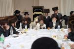 יומא דהילולא קמא: צענטראלע סעודת הילולא און סיום הש"ס בחצר הקודש קרעטשניף.