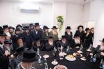 היסטארישע מעמד חנוכת הבית פארן נייעם פעסטונג פון וועלט בארימטע "עזרה ויעוץ", מיט די באטייליגונג פון צענדליגע אדמורי"ם רבנים ומורי הוראה