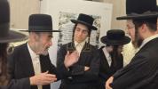 Main image for סוף זומער סצענעס אין כלל ישראל'ס שול