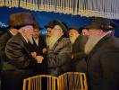 בילדער גאלעריע: כ"ק אדמו"ר מצאנז קלויזענבורג שליט"א באזוכט אין ארה"ק דריטער טייל