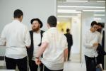 בילדער גאלעריע פון דעם פרישן ווינטער זמן וואס האט זיך נארוואס אנגעהויבן אין די הויפט ישיבה קטנה אין מאקאווע