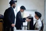 בילדער גאלעריע פון דעם פרישן ווינטער זמן וואס האט זיך נארוואס אנגעהויבן אין די הויפט ישיבה קטנה אין מאקאווע