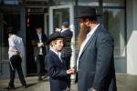 בילדער גאלעריע פון דעם פרישן ווינטער זמן וואס האט זיך נארוואס אנגעהויבן אין די הויפט ישיבה קטנה אין מאקאווע