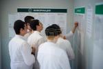 בילדער גאלעריע פון דעם פרישן ווינטער זמן וואס האט זיך נארוואס אנגעהויבן אין די הויפט ישיבה קטנה אין מאקאווע