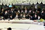 בילדער גאלעריע: כ"ק אדמו"ר מצאנז קלויזענבורג שליט"א אויף א קורצע באזוך אין ארה"ק צווייטער טייל