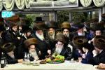 בילדער גאלעריע: כ"ק אדמו"ר מצאנז קלויזענבורג שליט"א אויף א קורצע באזוך אין ארה"ק צווייטער טייל