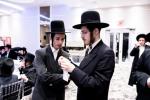 מעמד הכרת הטוב פאר די בחורי הישיבות וואס האבן אריינגעברענגט גרעסערע סכומים פאר קופת שקל הטהור ארום די טעג פון כ"ו אב פאר די גרויסע חלוקה וואס גייט פארקומען חודש תשרי.