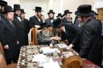 הנהלת כולל שומרי החומות ווערן ענטפאנגען ביי כ"ק אדמו"ר מסאטמאר שליט"א חבר נשיאות הכולל