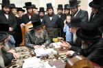הנהלת כולל שומרי החומות ווערן ענטפאנגען ביי כ"ק אדמו"ר מסאטמאר שליט"א חבר נשיאות הכולל