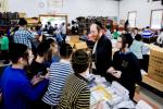  מאסיווער אויספארקויף אויף גאר טייערע מתנות אין "מחנה רב טוב - מחנה יהודה", אהערגעשטעלט דורך "חברה משניות - אוצר יהודה" און "חברת תהלים" דורך הר"ר מענדל ראזענבערג הי"ו ובניו ר' יואל ור' פישל הי"ו