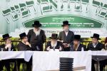 מעמד הנחת אבן הפינה בראשות הרה"צ רבי אהרן מענדיל שליט"א פאר די נייע "קינדער ביהמ"ד" אין מחנה תולדות יעקב יוסף דחסידי סקווירא אין סוואן לעיק | בילדער