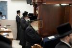 מעמד הנחת אבן הפינה בראשות הרה"צ רבי אהרן מענדיל שליט"א פאר די נייע "קינדער ביהמ"ד" אין מחנה תולדות יעקב יוסף דחסידי סקווירא אין סוואן לעיק | בילדער