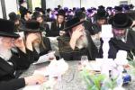 בילדער גאלערי פונעם מעמד חלקנו בתורתך סיום מסכת שבת והתחלת מסכת עירובין בחצר הקודש קרעטשניף 