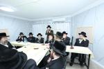 בילדער פונעם מעמד קביעת מזוזה ופתיחת שערי ת"ת באבוב - 45 בירושלים