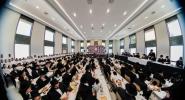 כ"ק אדמו"ר מסאטמאר שליט"א באזוכט אין שטאט לינדען, ניו זשערסי.  אינעם ראם פונעם באזוך האט זיך דער רבי באטייליגט ביי א מסיבת 'חומש סעודה', ווי אויך האט דער רבי באזוכט אינעם נייעם בית מדרש און מקוה 'היכל התורה'.