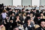 כ"ק אדמו"ר מסאטמאר שליט"א באזוכט אין שטאט לינדען, ניו זשערסי.  אינעם ראם פונעם באזוך האט זיך דער רבי באטייליגט ביי א מסיבת 'חומש סעודה', ווי אויך האט דער רבי באזוכט אינעם נייעם בית מדרש און מקוה 'היכל התורה'.