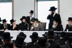 כ"ק אדמו"ר מסאטמאר שליט"א באזוכט אין שטאט לינדען, ניו זשערסי.  אינעם ראם פונעם באזוך האט זיך דער רבי באטייליגט ביי א מסיבת 'חומש סעודה', ווי אויך האט דער רבי באזוכט אינעם נייעם בית מדרש און מקוה 'היכל התורה'.